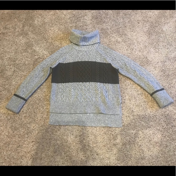 Madewell Sweaters - Madewell turtleneck sweater